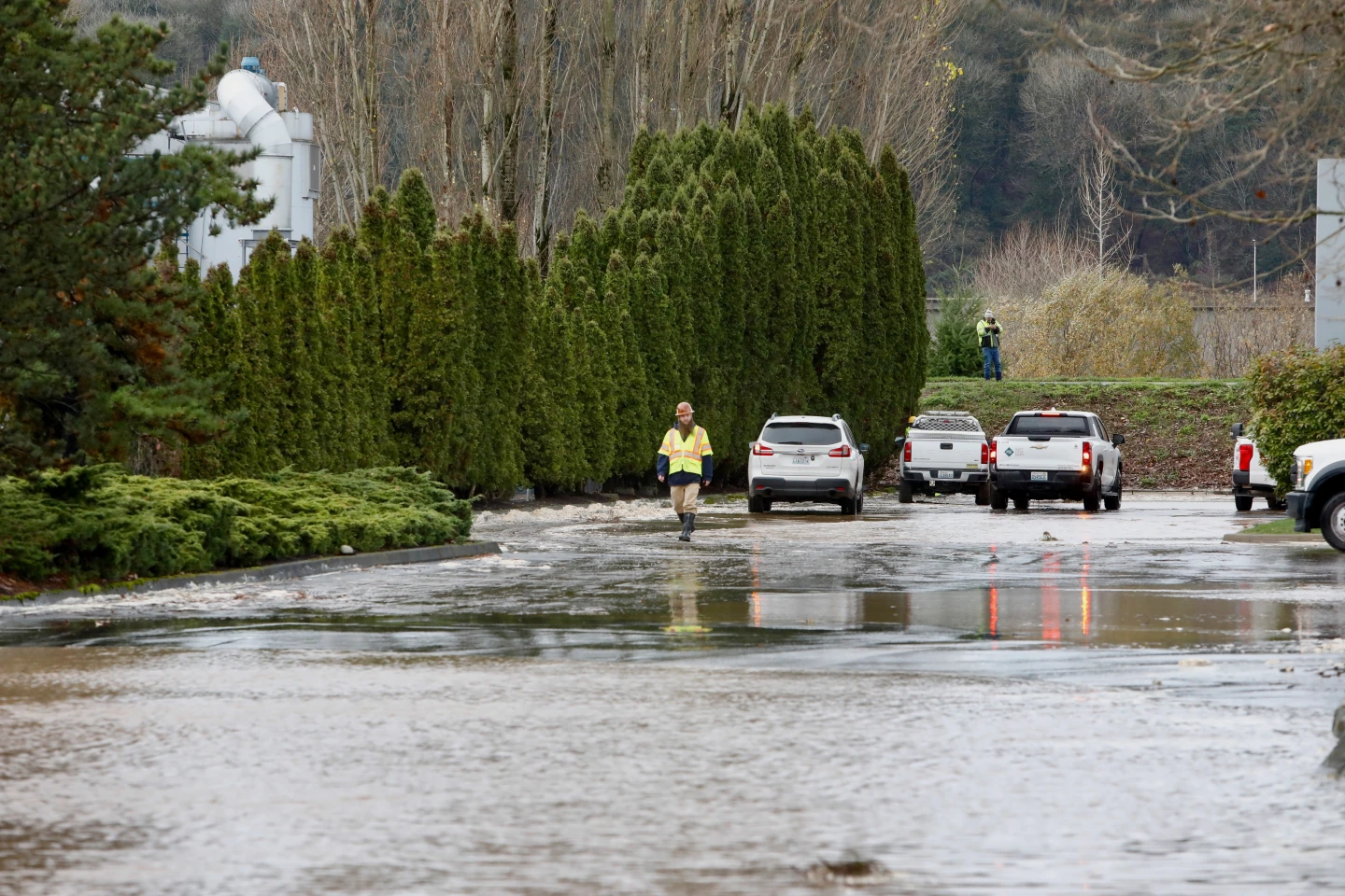 Evacuations Ordered as Washington Levees Breach Amid Severe Flooding