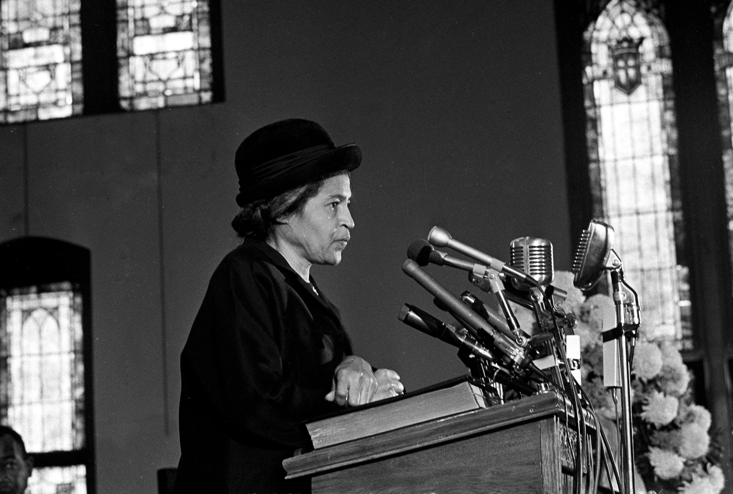Unveiling of Statues in Alabama: Honoring Rosa Parks and Helen Keller