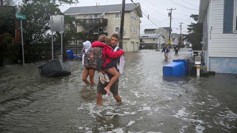Nor'easter Strikes Northeast: Storm Causes Flooding, Power Outages, and a Death in Brooklyn