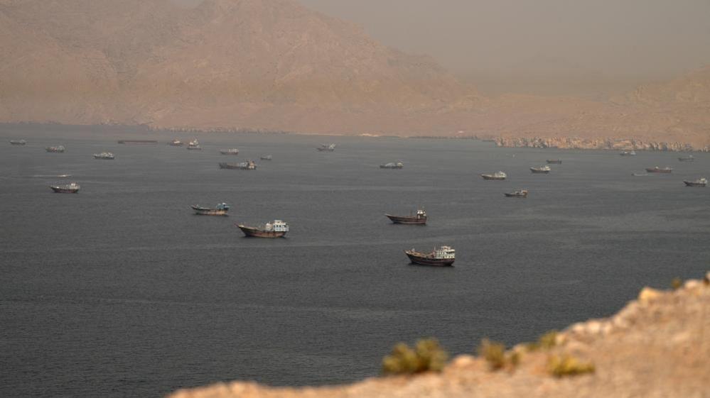 UN Orders Mass Evacuation of 11,000 Sailors as Strait of Hormuz Reopens