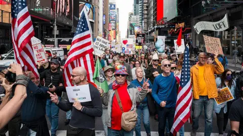 The Future of Democratic Opposition Post-'No Kings' Protests