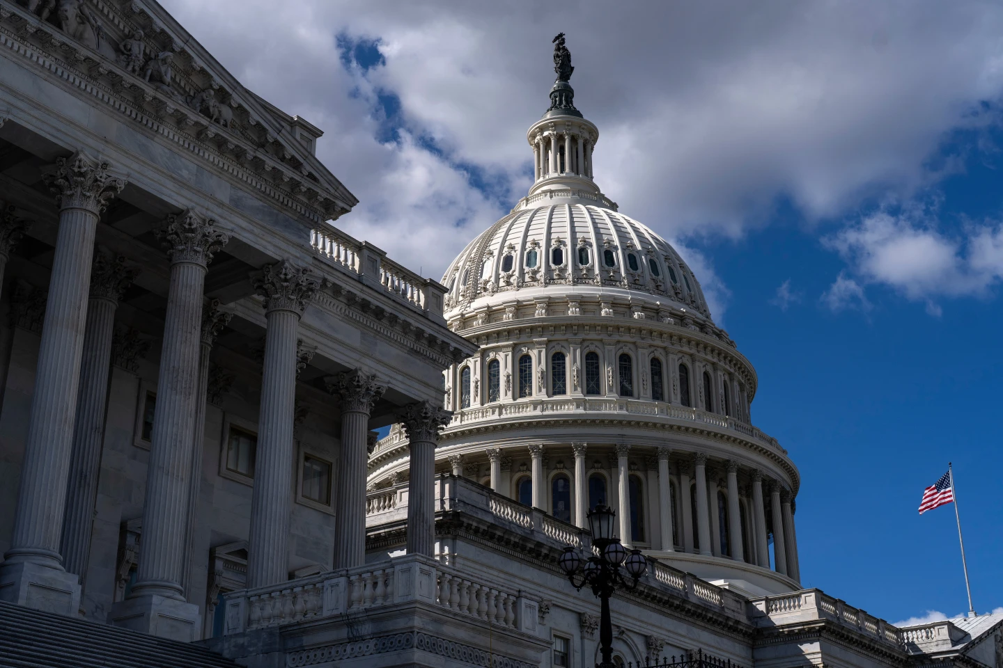 Government Shutdown Enters Sixth Day with No Resolution in Sight
