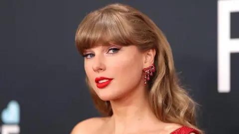 Taylor Swift Takes Legal Action Against 'Swift Home' Trademark Attempt
