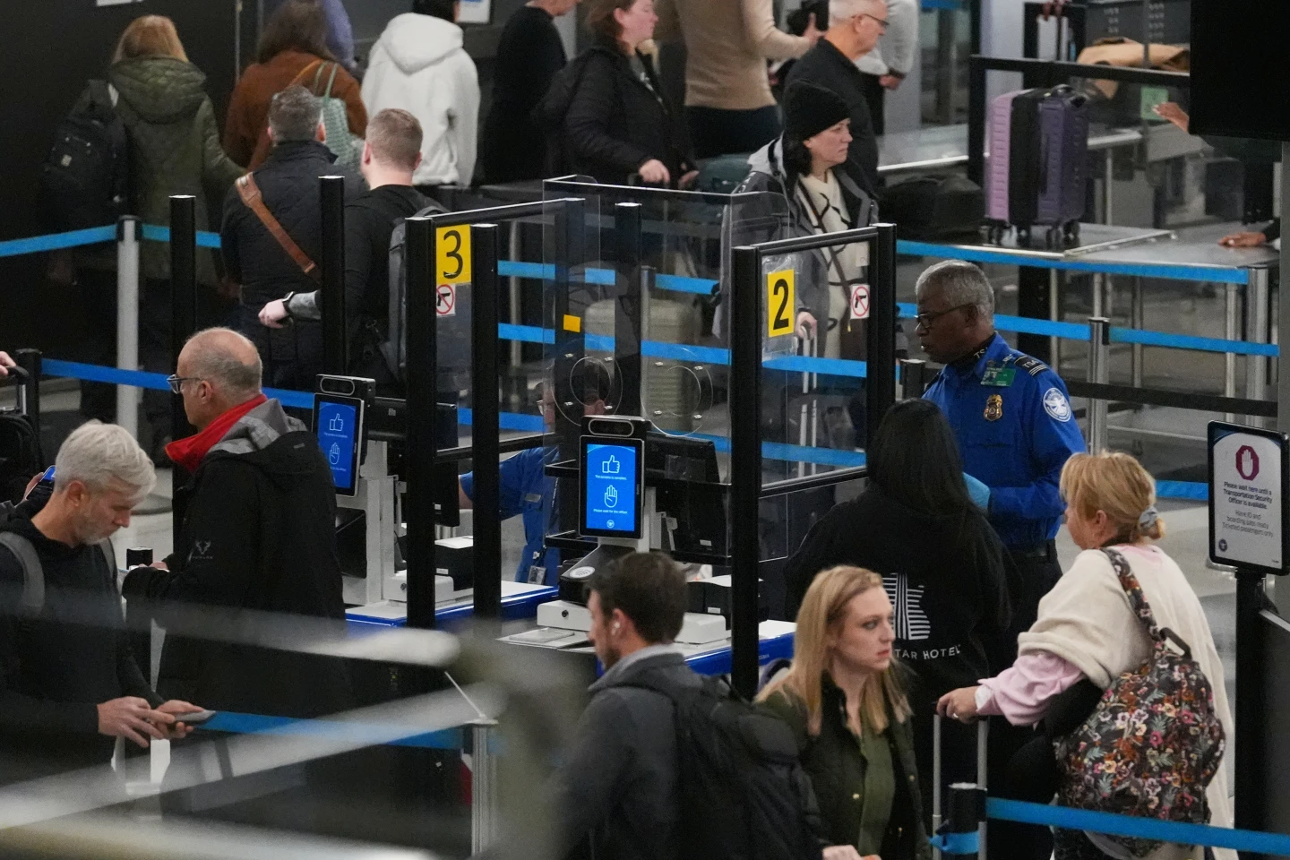 Aviation in Crisis: The Shutdown's Impact on Air Travel