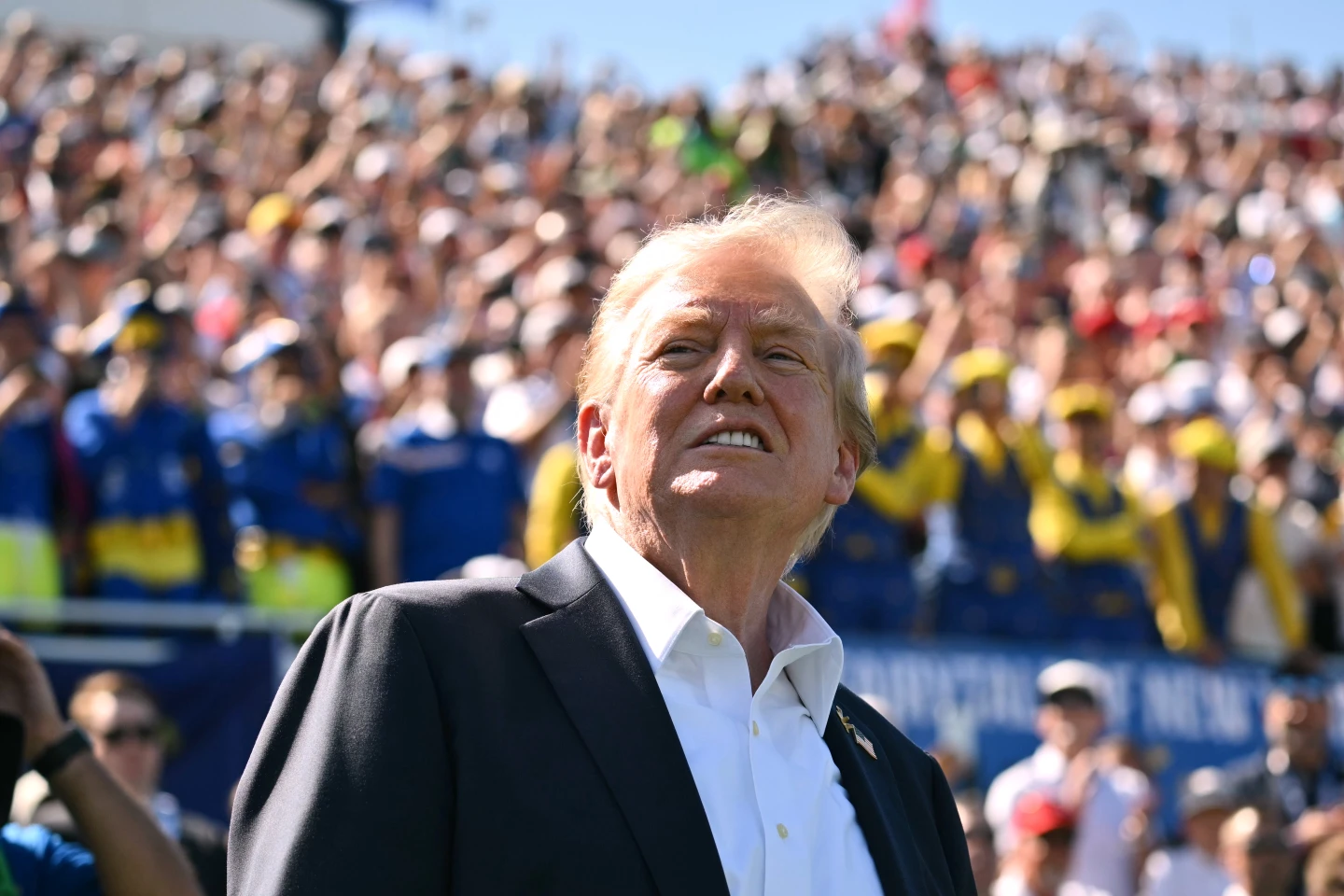Donald Trump’s Government Shutdown Showdown: Pressure Mounts on Democrats