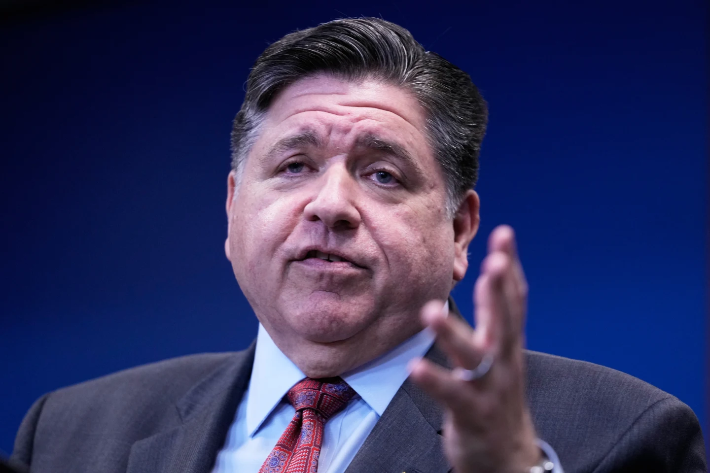 Democratic Governors Threaten Exit from National Governors Association Over Trump's National Guard Deployments