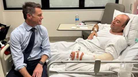 Heroic Acts Emerge Amid Bondi Beach Terror: Stories of Bravery and Selflessness