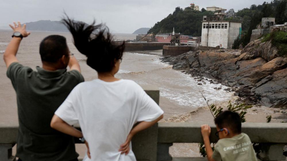 Bavi Bats China: Nearly 2 Million Evacuated as Heavy Typhoon Hits Zhejiang