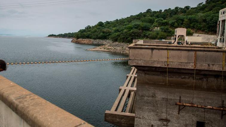 Lake Kariba Boat Tragedy: A Quantum Perspective on Possible Futures