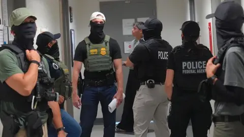 California's Controversial Law: Banning Masks for Law Enforcement Amid Immigration Crackdown