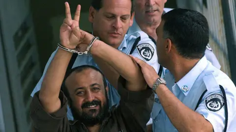Hamas Demands Inclusion of Key Prisoners in Ceasefire Negotiations with Israel