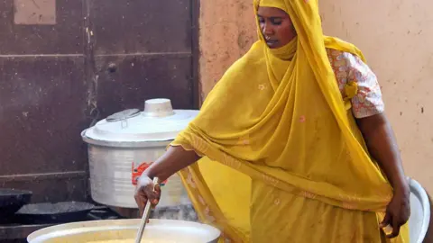 Sudan's Community Kitchens Face Critical Threat Amid Ongoing Conflict