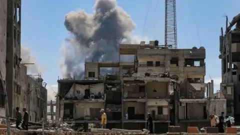 Israel Intensifies Gaza Siege Amidst Ongoing Conflict