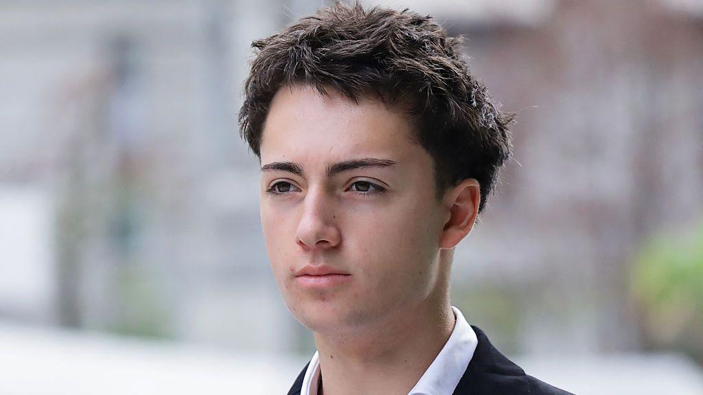French Student Fined for Viral Straw‑Licking Stunt in Singapore