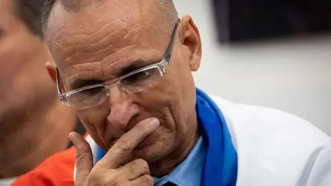 Cuban Dissident José Daniel Ferrer Starts New Chapter in Miami After Prison Release