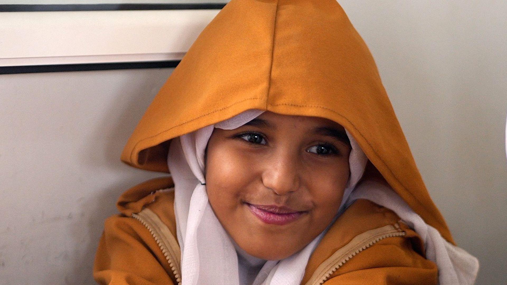 Children brave snipers and mortars to go to school in Yemen's war‑torn valley