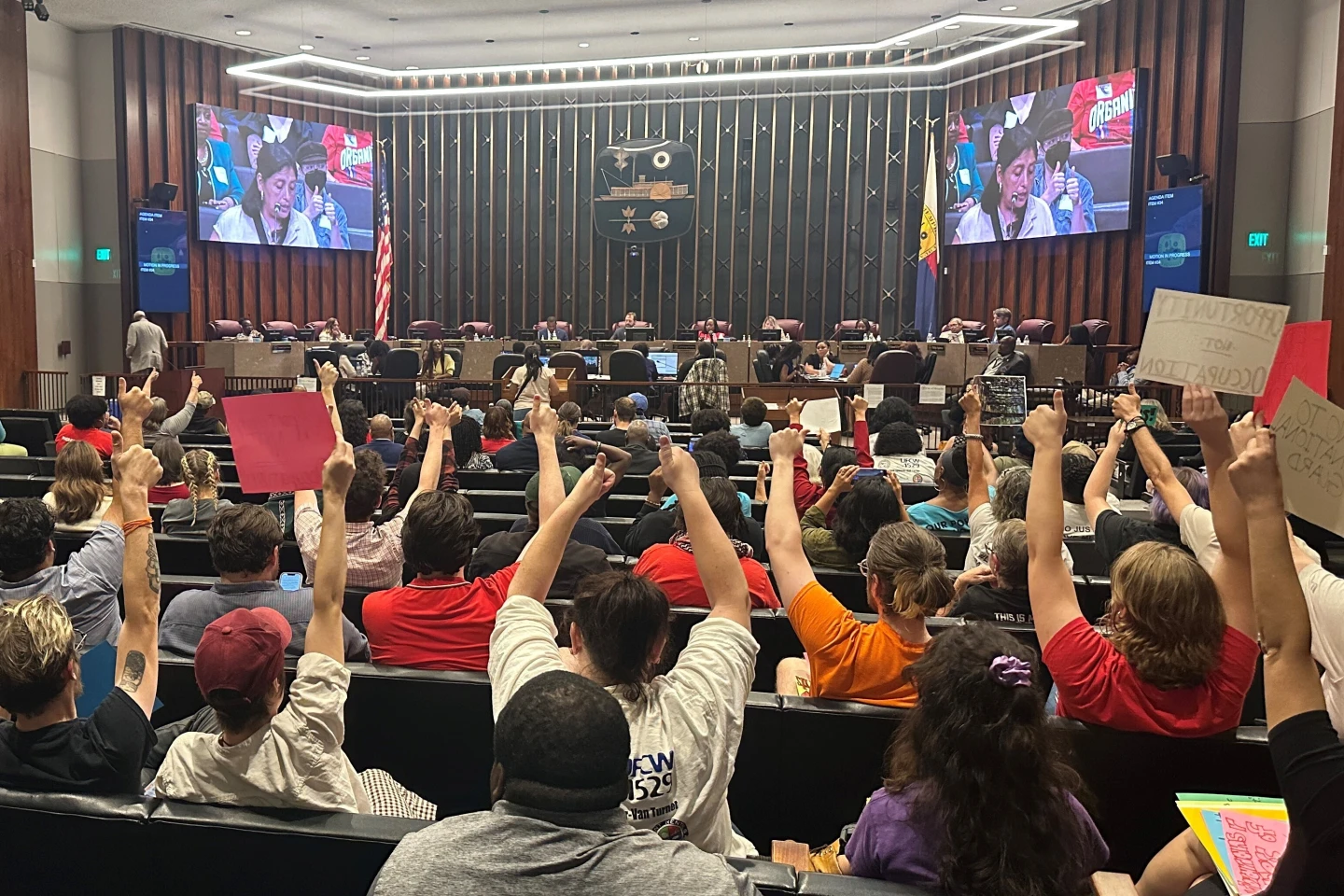 National Guard Deployment in Memphis Sparks Concerns and Mixed Reactions