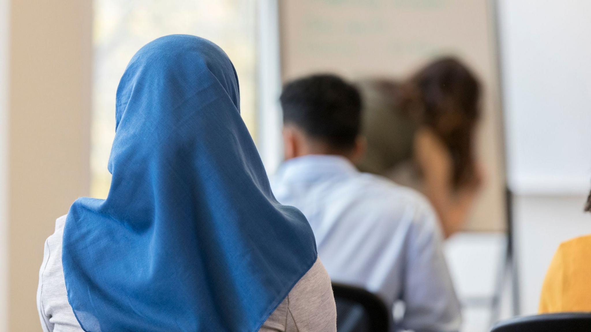 Austria Enforces Anti‑Headscarf Law as Kids Return to School