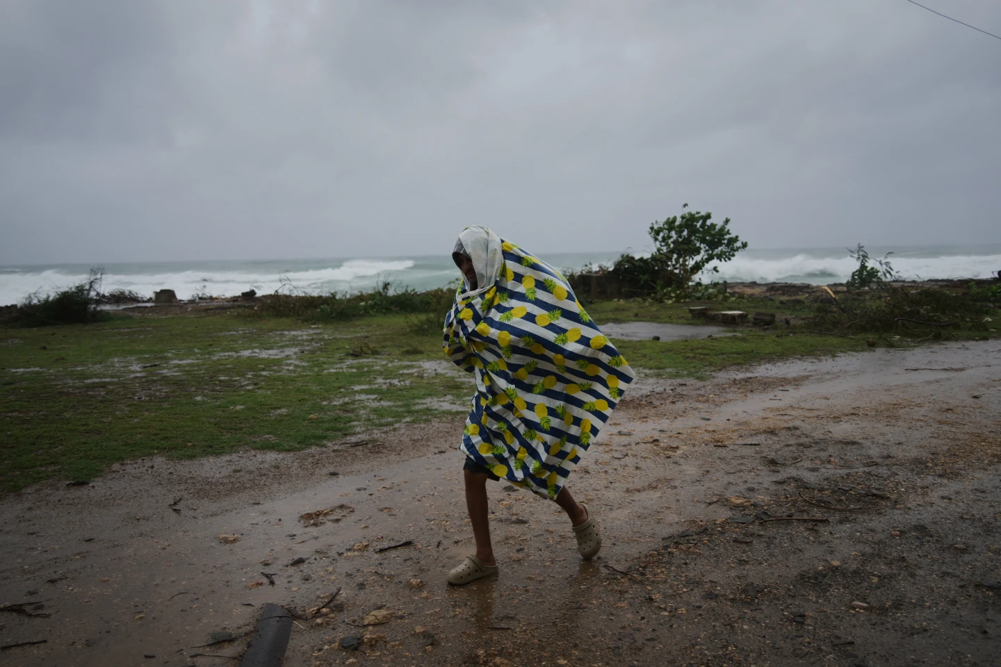 Hurricane Melissa Approaches Eastern Cuba, Evacuations Underway