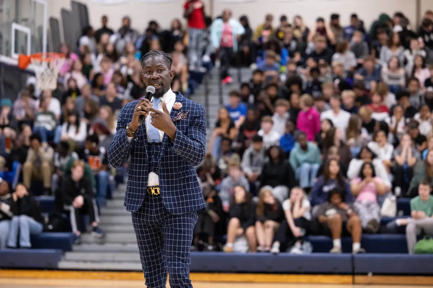 Des Moines Superintendent's Controversial Tenure: Conflict of Interest and Arrest
