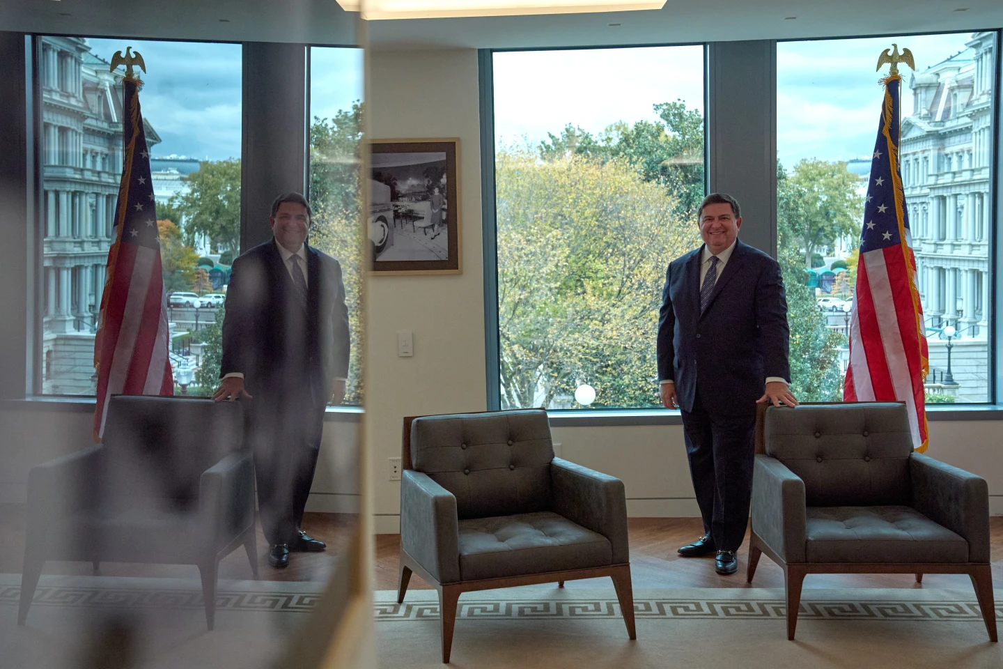 The East Wing Transformation: Trump’s Controversial Building Plans