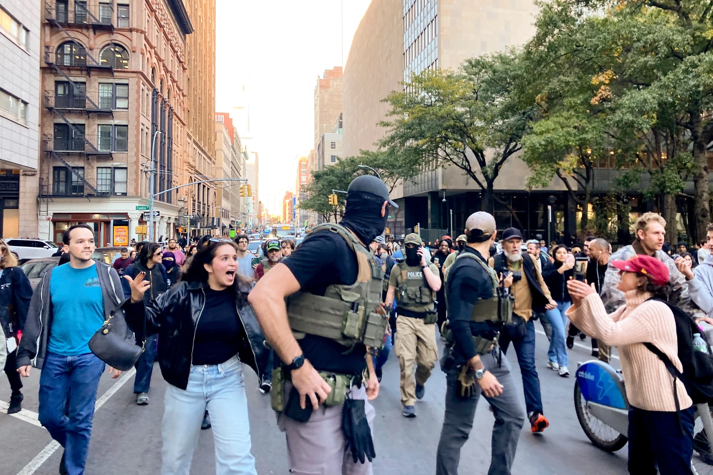 Chaos Erupts as Immigration Sweep Targets Vendors on Canal Street