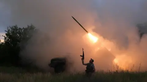 Kostyantynivka Siege: Russia’s Shadow Over Donbas