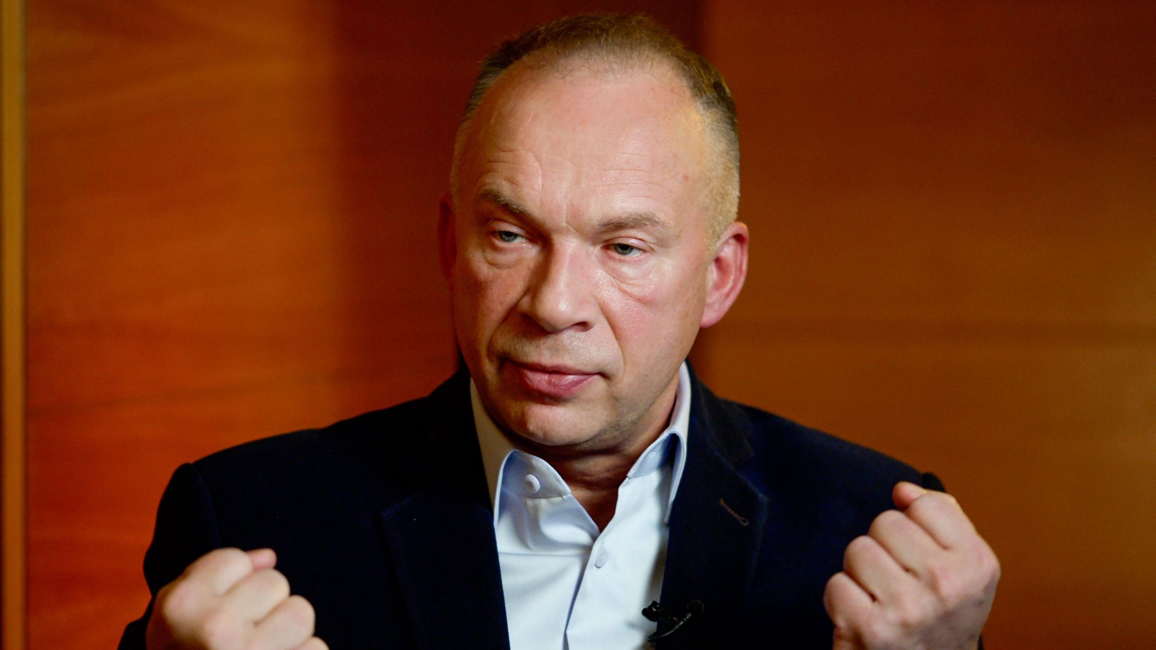 Former Ukraine Commander Declares Russian Offensive Stalled