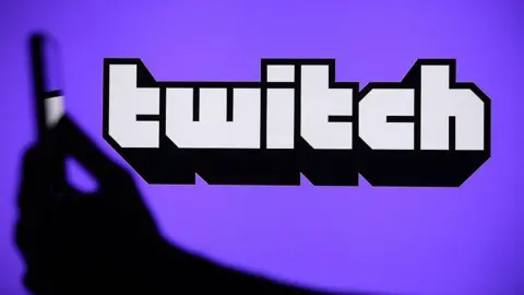 Australia Expands Teen Social Media Ban: Twitch Joins the List
