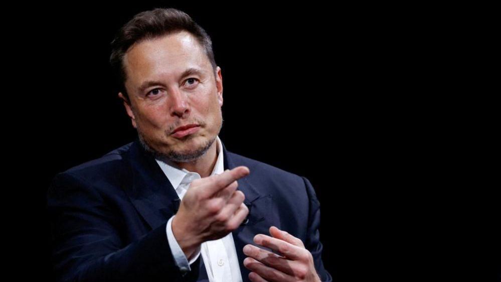 Musk Blames US Military for Ukraine's Starlink Speed Cuts