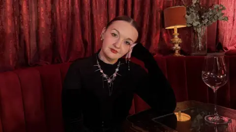 Shattered Connections: The Impact of War on Romance and Parenthood in Ukraine