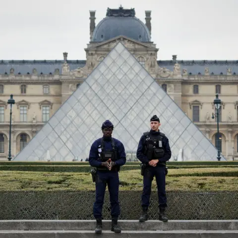 France's Priceless Crown Jewels: Can They Still be Recovered After the Louvre Heist?