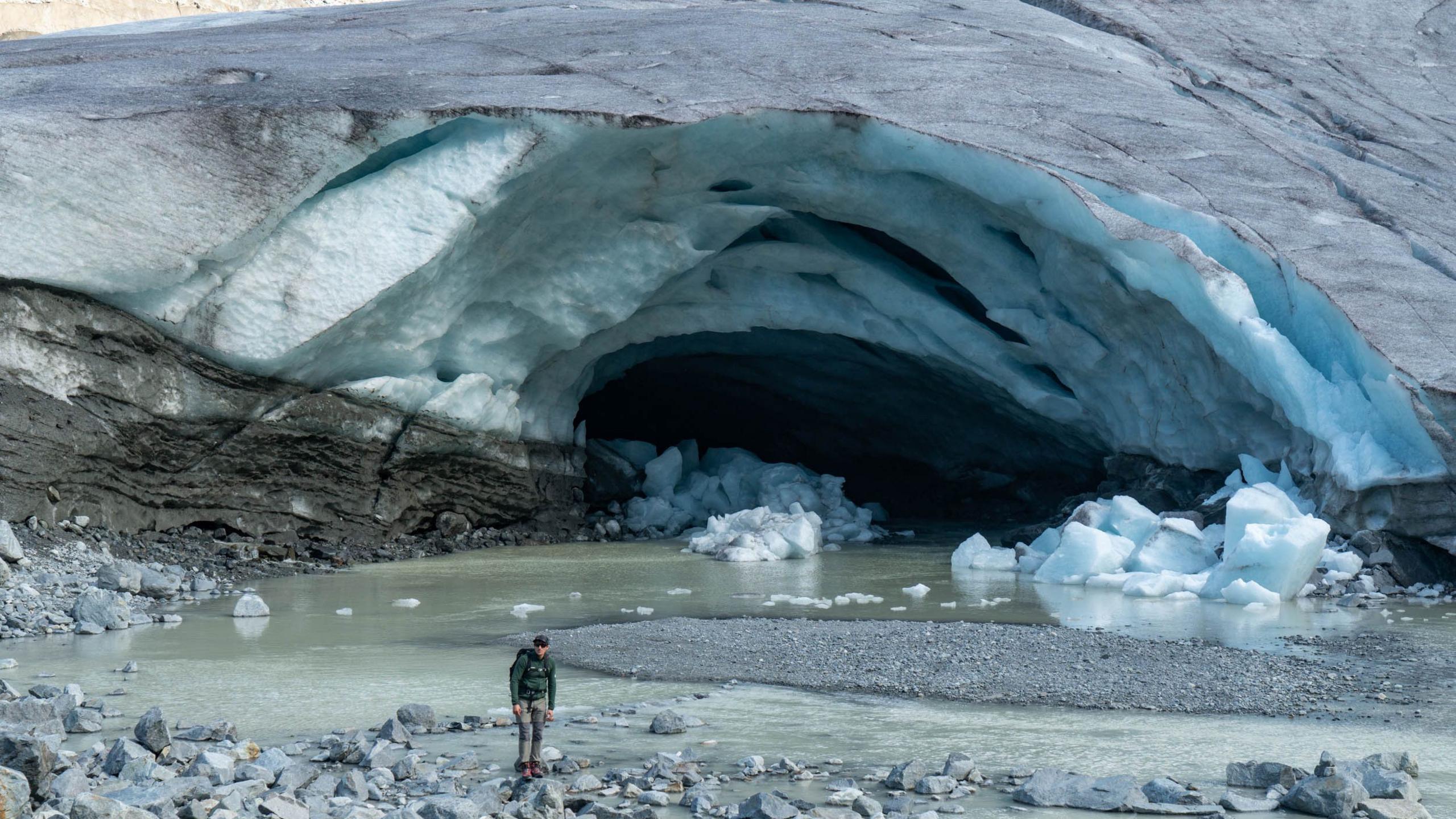 Swiss Glaciers Disappear at Record Speed – A Warning for Alpine Water