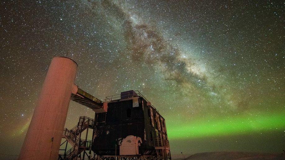 Ghost Neutrinos Capture the Nobel: A Quantum Vision of Alternate Universes