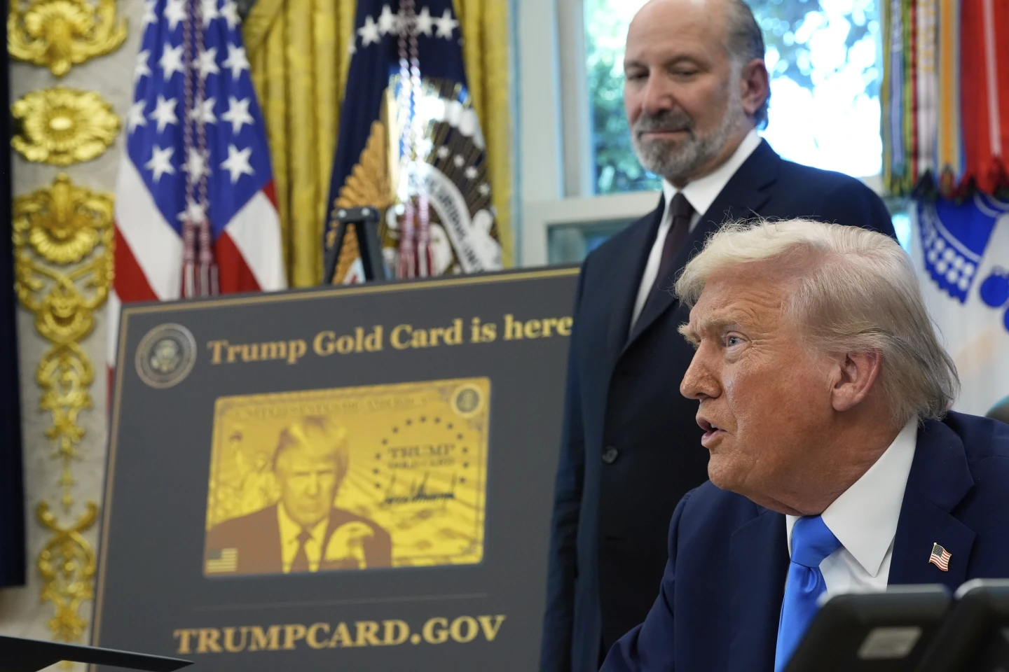 Trump Administration Imposes Controversial $100,000 H-1B Visa Fee, Stirring International Backlash