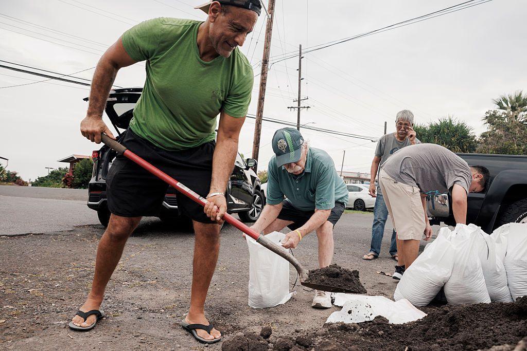 Hawaii Faces Unprecedented Hurricane Threat: Lala Looms Over Big Island