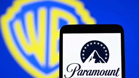 Warner Bros’ $111 bn Sale to Paramount Approved by U.S. Justice Department