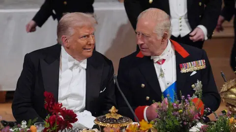 Library Director Resigns Over Trump's Controversial Sword Gift to King Charles