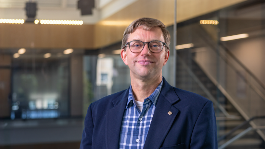 Canada Poaches 64 US Professors, Fueling a Talent Tug‑of‑War