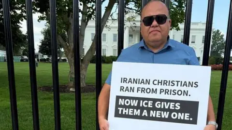 Fleeing from Persecution: US Deportations of Iranian Christian Converts
