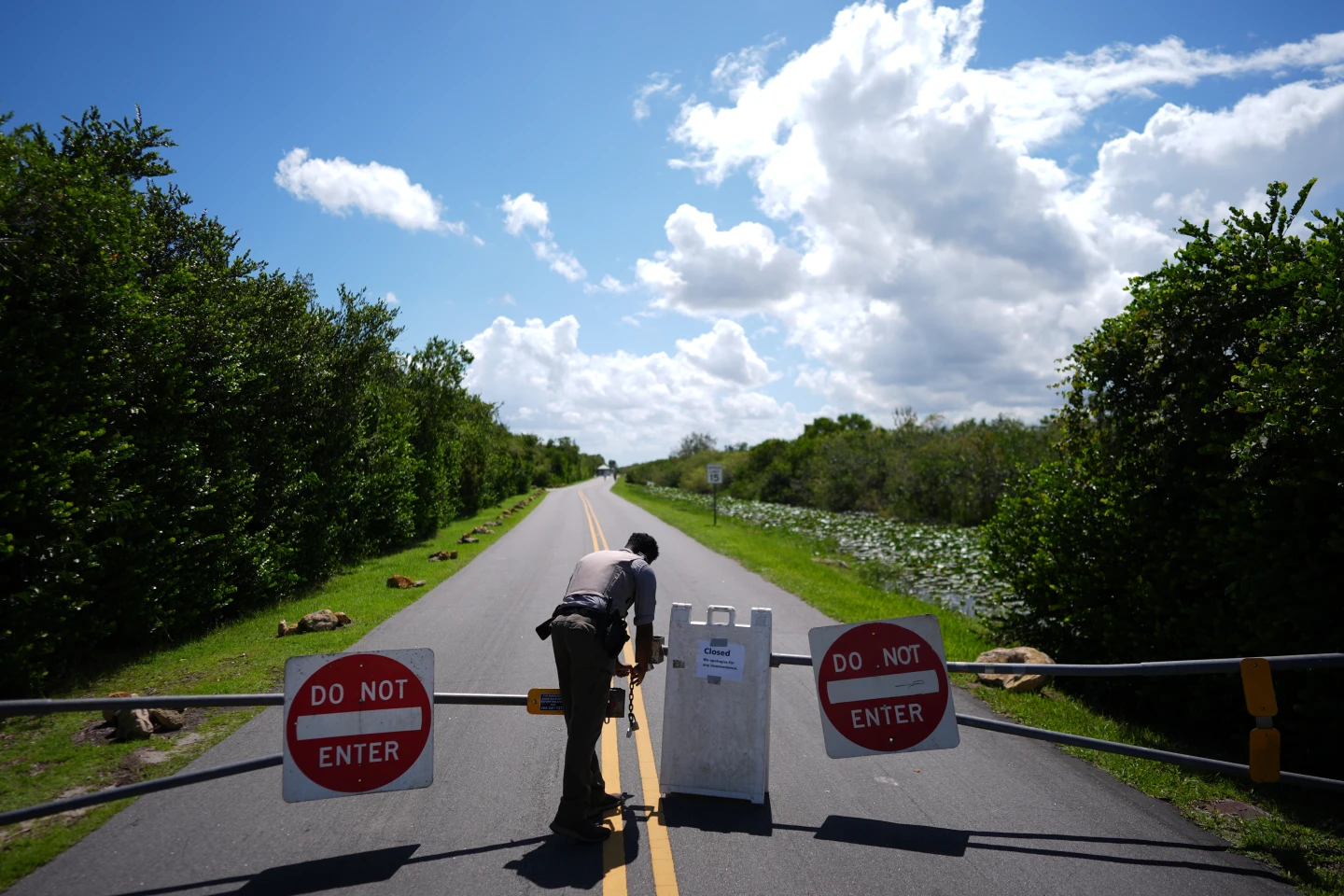 Potential Chaos in Travel Plans Due to U.S. Government Shutdown