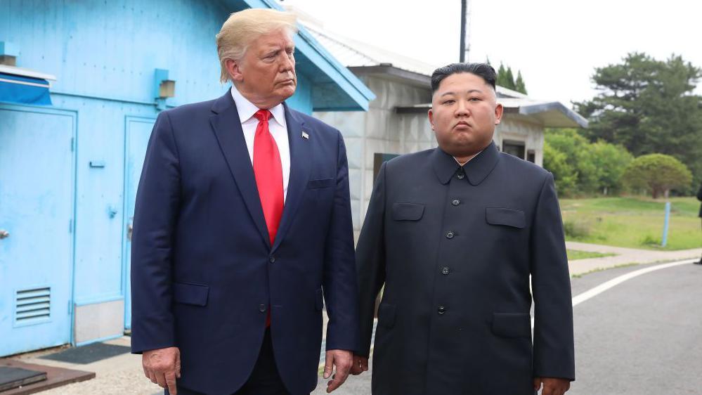 Trump Signals Cutbacks to South Korea Joint Drills Amid Iran Tension